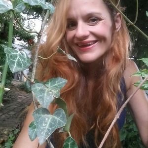 Meet your Posher, Lena